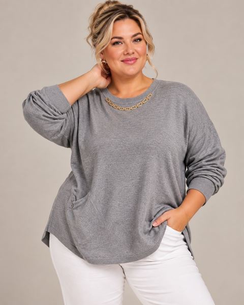 Immagine di CASHMERE ROUND NECK TOP WITH GOLD CHAIN